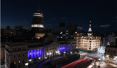 El Senado debate y ya aprobó la Moratoria Previsional, un aumento a jubilados y pensionados, la Emergencia en Discapacidad y declaró la situación de Catástrofe en PBA especialmente en Bahía Blanca y Coronel Rosales, cuya ayuda quitó Milei por Decreto. Continúa la&nbsp;Sesión